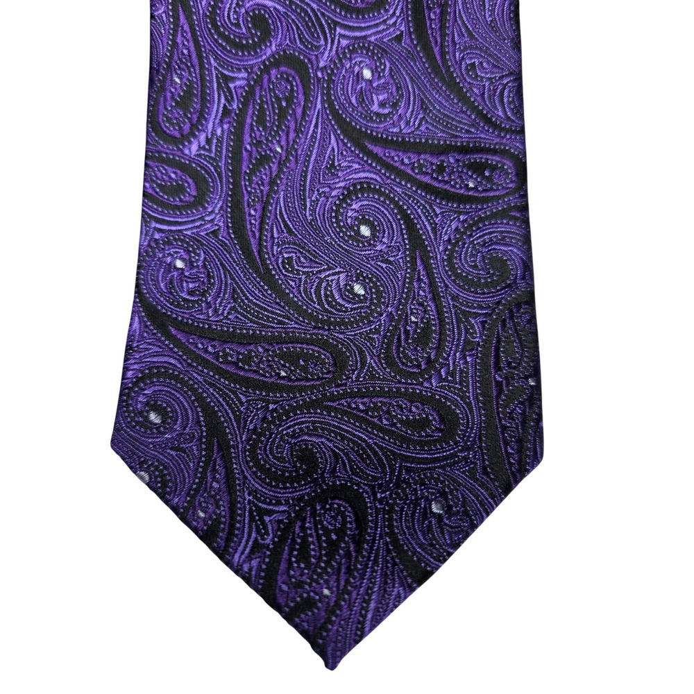 Chaps Mens Purple Black Paisley 100% Silk Necktie Classic Formal Business Tie